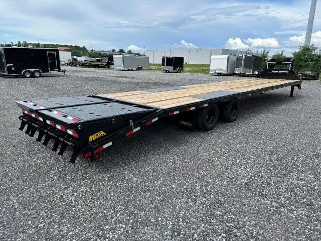 Big Tex 8.5 x 40 Gooseneck Deckover Equipment Trailer – Mega Ramps 5 Big Tex 8.5 x 40 Gooseneck Deckover Equipment Trailer – Mega Ramps - Image 5