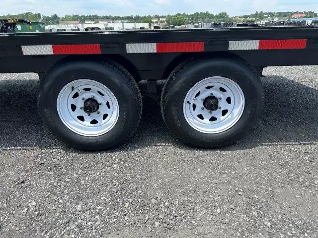 Premier 8.5 x 16 Deckover Equipment Trailer Slide Out Ramps 3 Premier 8.5 x 16 Deckover Equipment Trailer Slide Out Ramps - Image 3