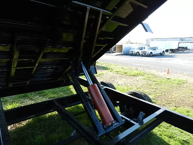 Big Tex 7 x 16 Gooseneck Dump Trailer 7 Big Tex 7 x 16 Gooseneck Dump Trailer - Image 7
