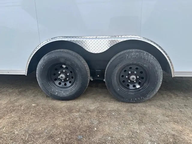 Formula 8.5 x 24 Aluminum Enclosed Car Hauler – V Nose 7 Formula 8.5 x 24 Aluminum Enclosed Car Hauler – V Nose - Image 7