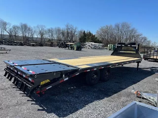 Big Tex 8.5 x 25 Gooseneck Equipment Trailer 3 Big Tex 8.5 x 25 Gooseneck Equipment Trailer - Image 3