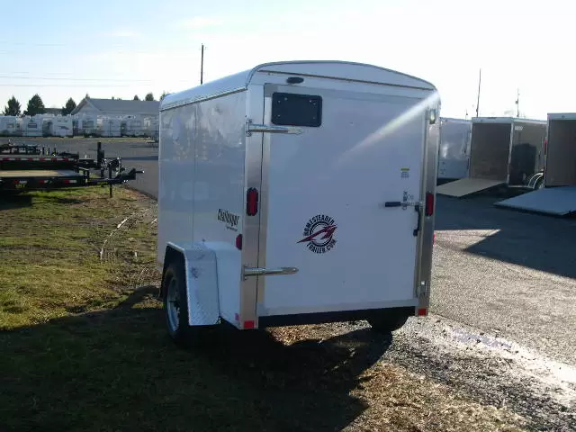 Homesteader 5 x 8 Enclosed Trailer Single Rear and Side Door 5 Homesteader 5 x 8 Enclosed Trailer Single Rear and Side Door - Image 5