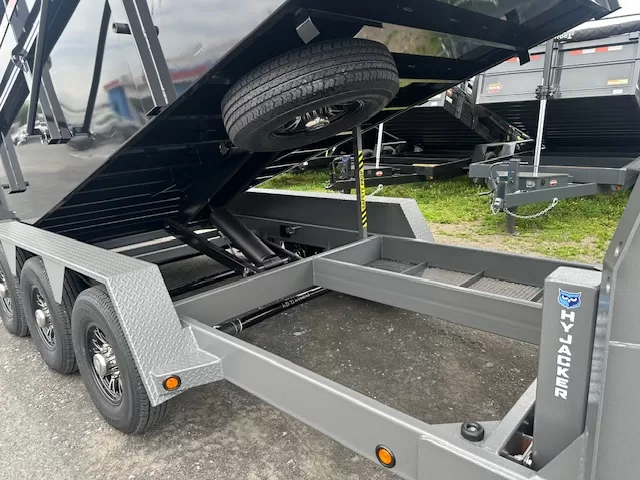 BWise 7 x 16 Gooseneck Tri-Axle Dump – Ultimate Dump Trailer 7 BWise 7 x 16 Gooseneck Tri-Axle Dump – Ultimate Dump Trailer - Image 7