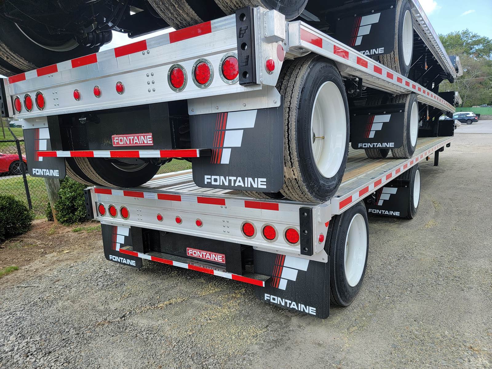 2026 Fontaine 48 ft Step Deck Trailer 2 2026 Fontaine 48 ft Step Deck Trailer - Image 2