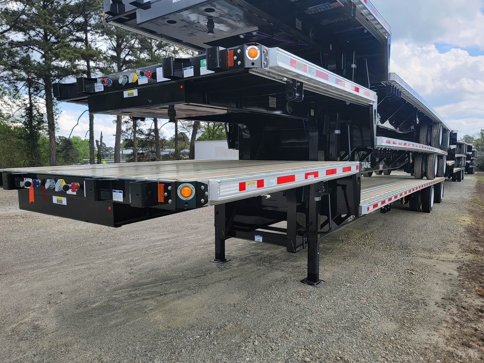 2026 Fontaine 48 ft Step Deck Trailer 1 2026 Fontaine 48 ft Step Deck Trailer