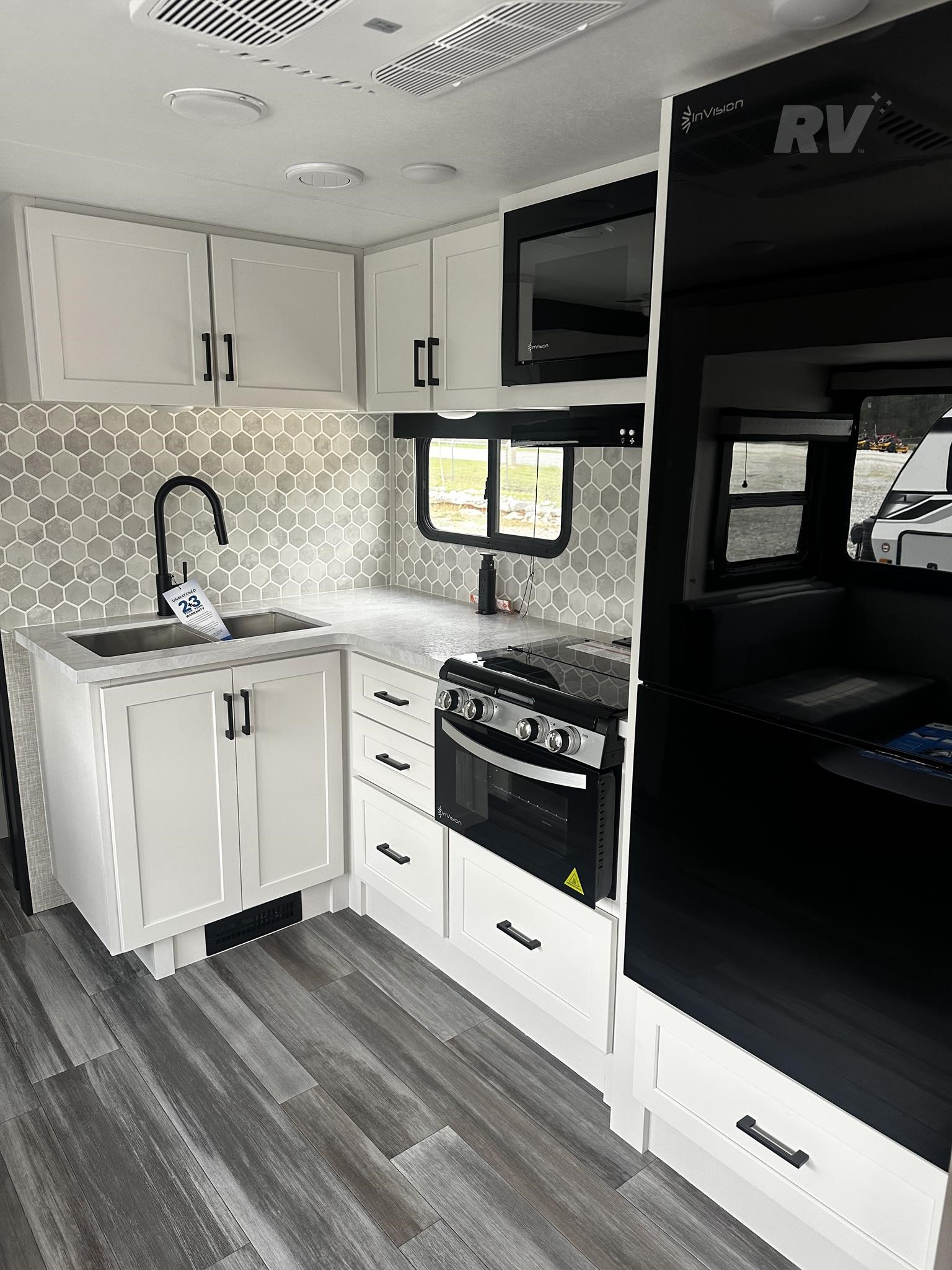 2025 JAYCO JAY FEATHER 25RB 8 2025 JAYCO JAY FEATHER 25RB - Image 8