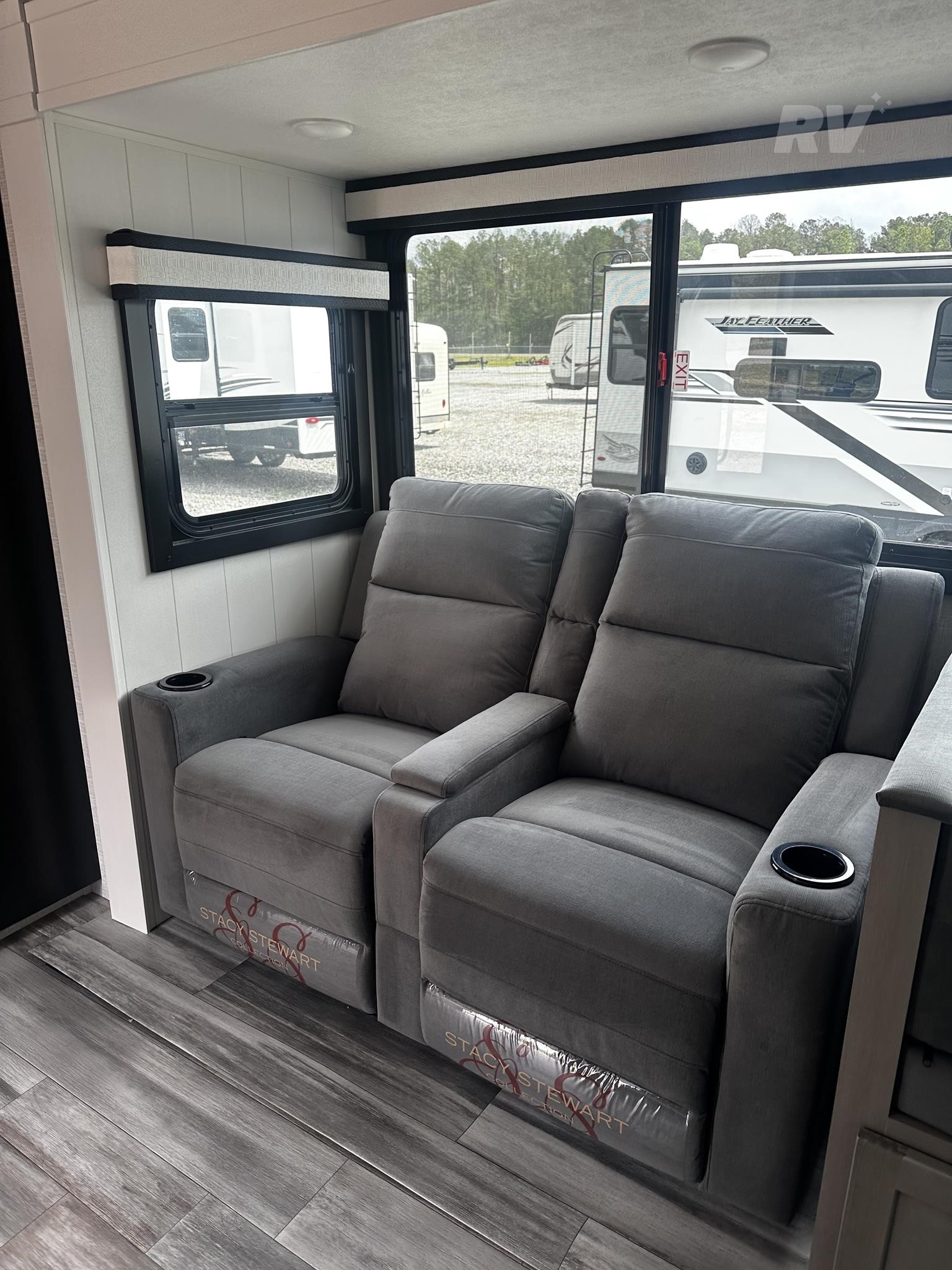 2025 JAYCO JAY FEATHER 25RB 10 2025 JAYCO JAY FEATHER 25RB - Image 10