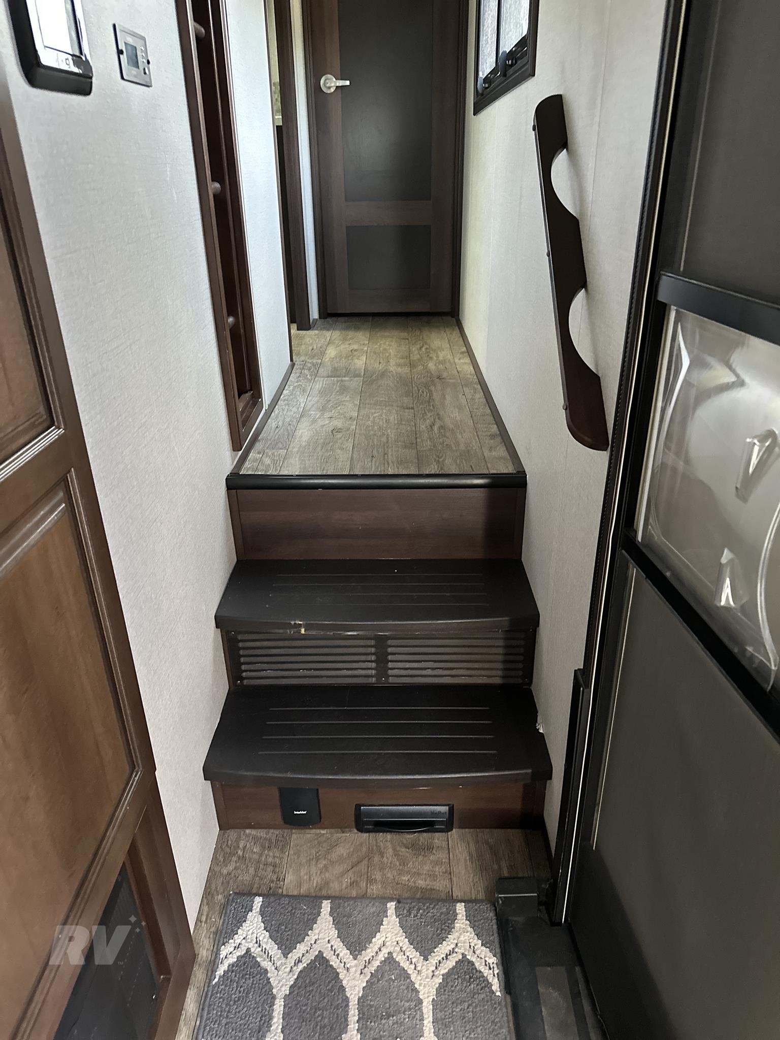 2019 JAYCO NORTH POINT 377RLBH 16 2019 JAYCO NORTH POINT 377RLBH - Image 16