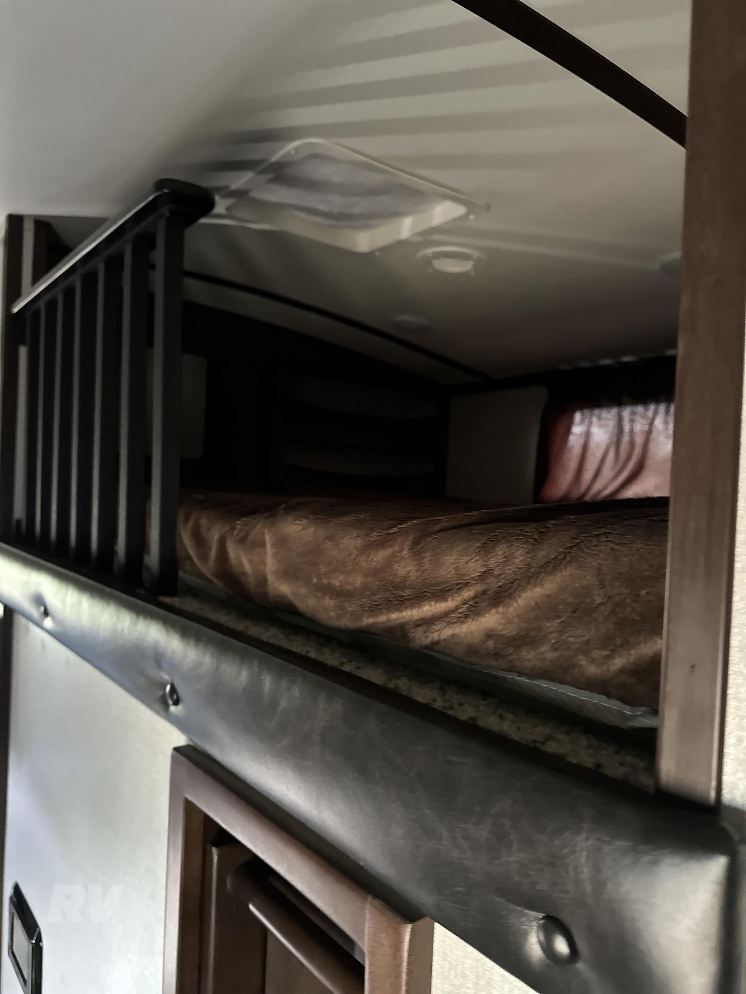 2019 JAYCO NORTH POINT 377RLBH 24 2019 JAYCO NORTH POINT 377RLBH - Image 24