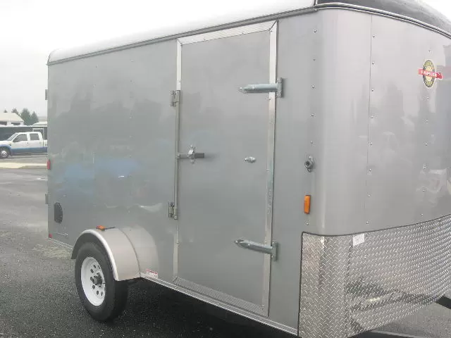 Carry-On 6 x 12 Enclosed Cargo Trailer – Barn Door 4 Carry-On 6 x 12 Enclosed Cargo Trailer – Barn Door - Image 4