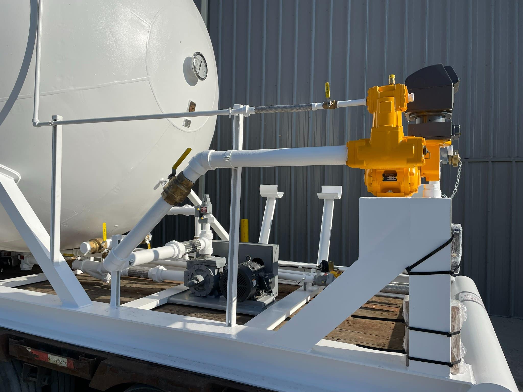 Buy 30000 Gallon Skid Tanks Online ASME Storage Skids Tanks 20 Buy 30000 Gallon Skid Tanks Online ASME Storage Skids Tanks - Image 20
