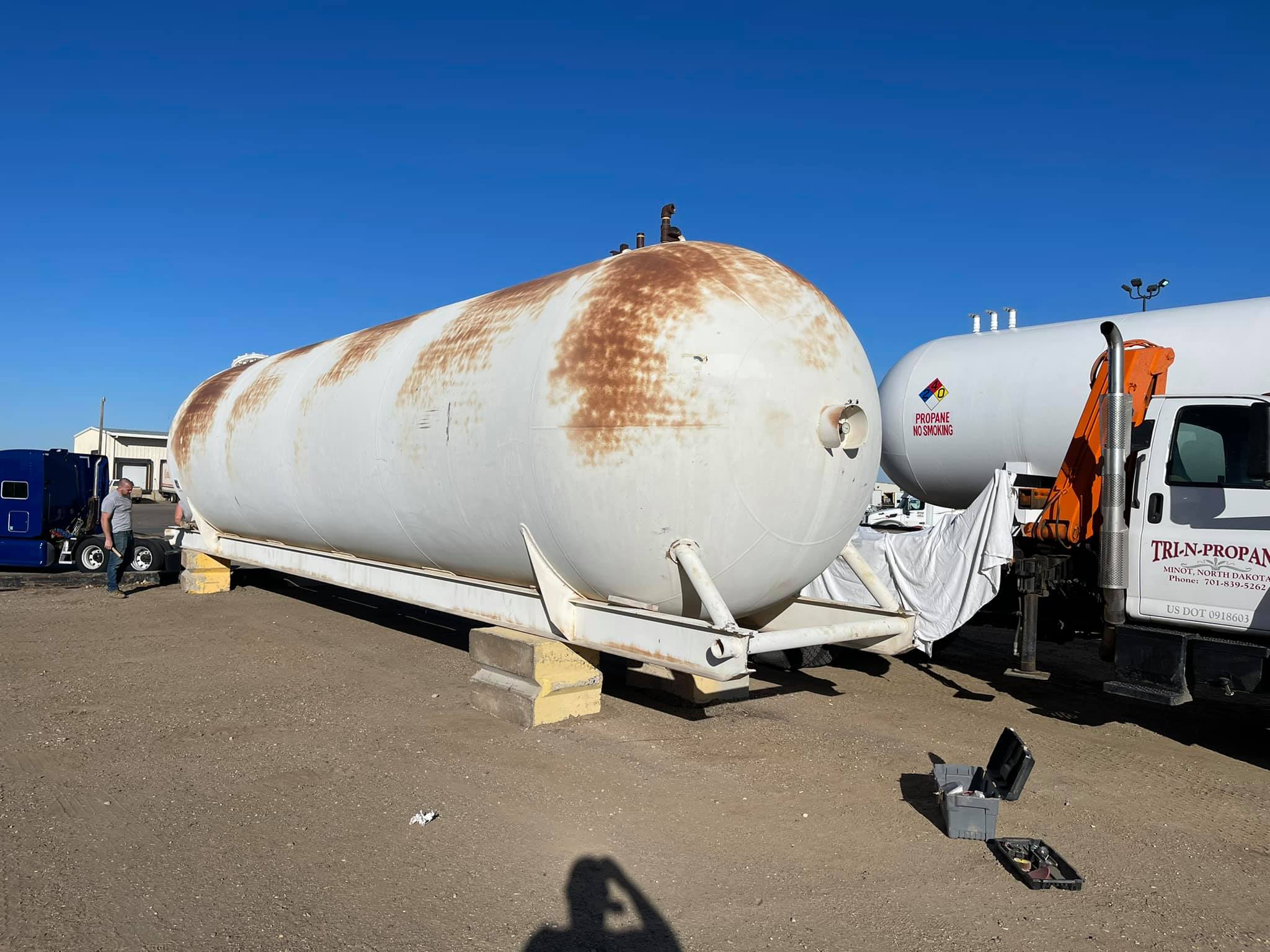 Buy 18000 Gallon Skid Tanks Online ASME Storage Skids Tanks 7 Buy 18000 Gallon Skid Tanks Online ASME Storage Skids Tanks - Image 7